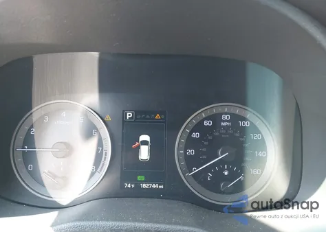 2016 Hyundai Tucson Limited z USA, uszkodzony, nr VIN KM8J3CA27GU023206